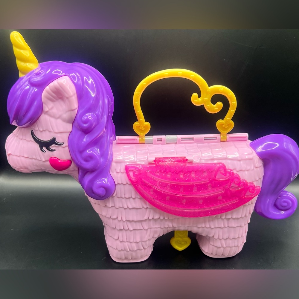 Mattel- Polly pockets- Pink and Purple Unicorn w/Handle, four figures‎
